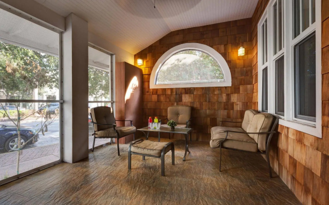 Villa Italia by At Mine Hospitality