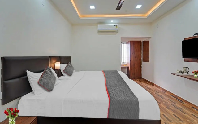Townhouse Arulmigu Devi Temple Chennai