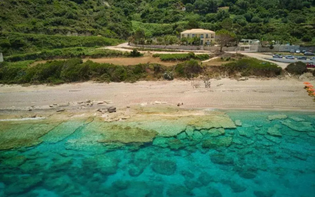 Petani Beach Suites