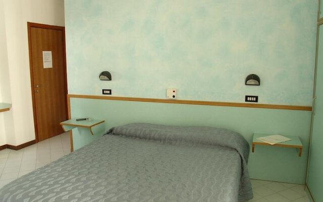 Hotel Garni' Alaska комната для гостей