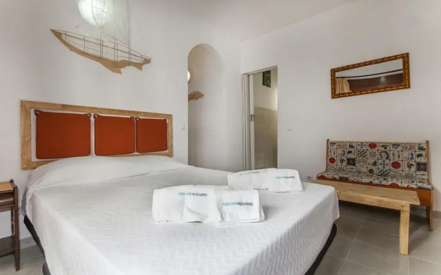 A13- Ultra Central Studio by Dreamalgarve