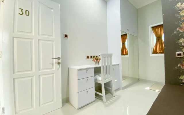 Guesthouse Putri Griya Fikarda