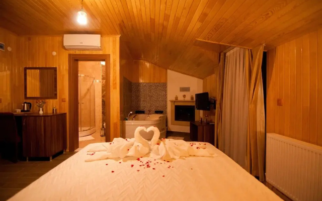 Defne Hotel
