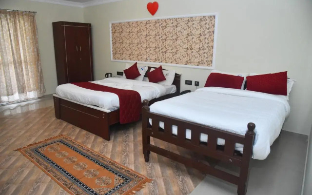 Hotel Holiday Peak