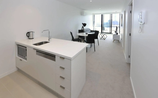 Melbourne Southbank Platinum Tower Apartment
