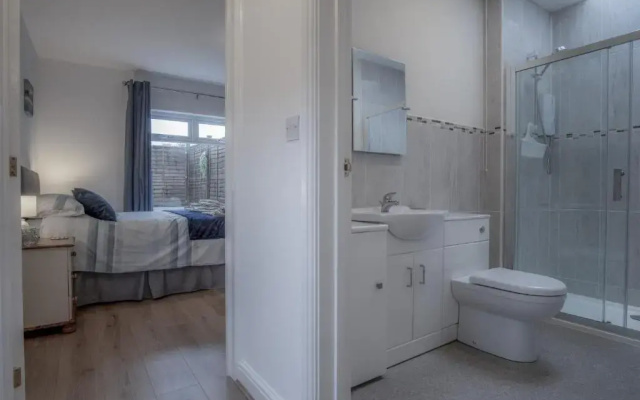 Shorelands - 1 Bedroom Apartment - Manorbier