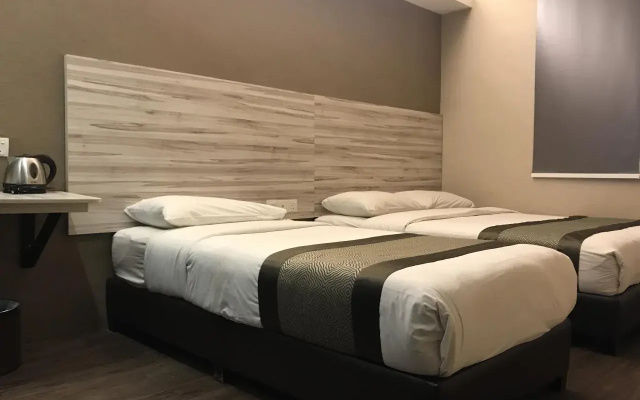 Hotel Austin Paradise - Pulai Utama