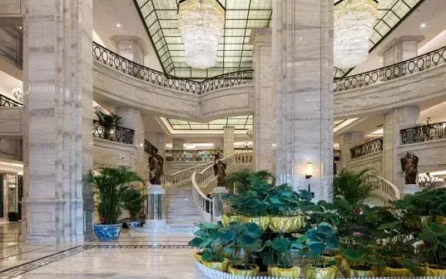 Victoria Hotel