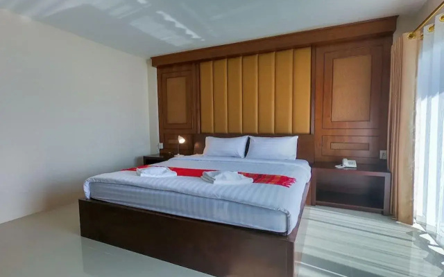 Bees Smile Hotel