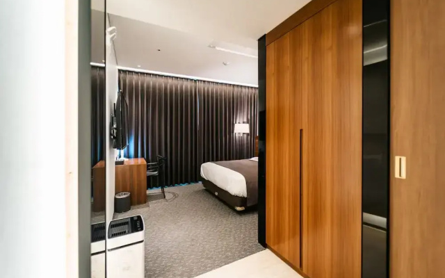 Hotels One