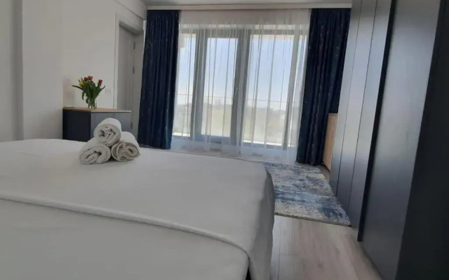 SunWave 4 Luxury SeaSide Apartment