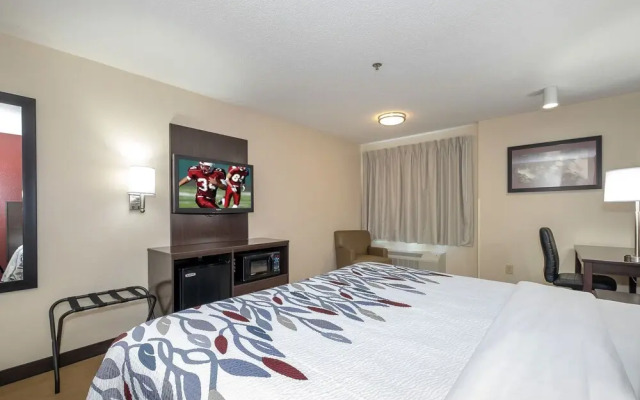 Red Roof Inn PLUS+ Jacksonville - Southpoint