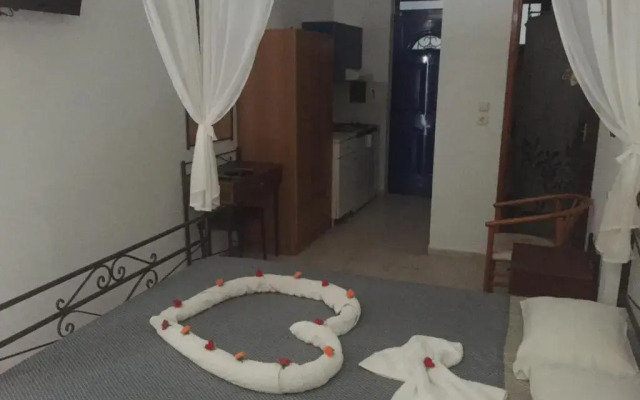Anastasia Studios, Apartments & Suites