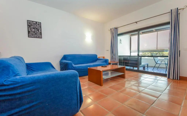 B39 - Marina Hill Apartment