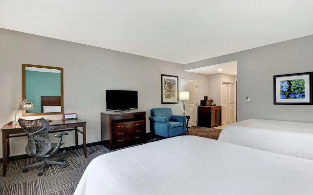 Hilton Garden Inn Fayettevile