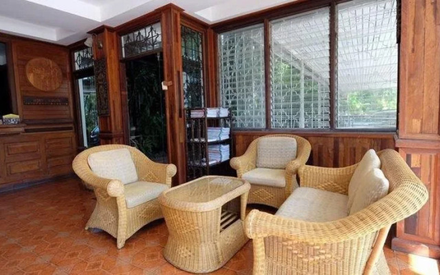 Jatuporn Mansion