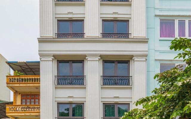 Апартаменты Granda Quan Hoa Apartment вид на фасад