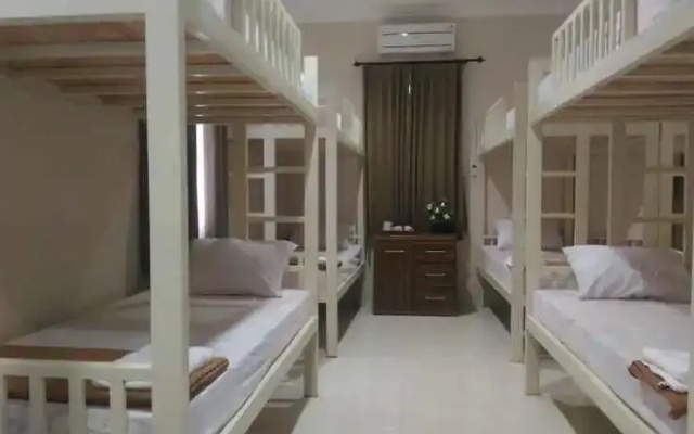 Duyung Trawas Hill Hotel