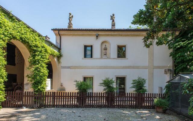 Отель Agriturismo Villa Feriani Италия, Монтегальда - отзывы, цены и фото номеров - забронировать отель Agriturismo Villa Feriani онлайн вид на фасад