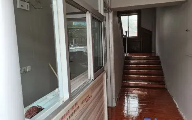 Zhengding 77 Express Hotel