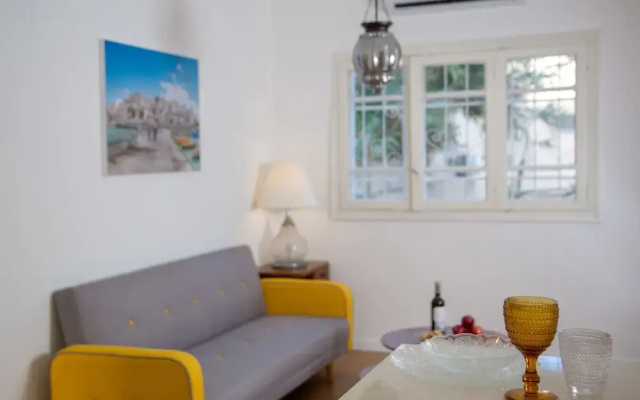 Neve Tzedek Apartments