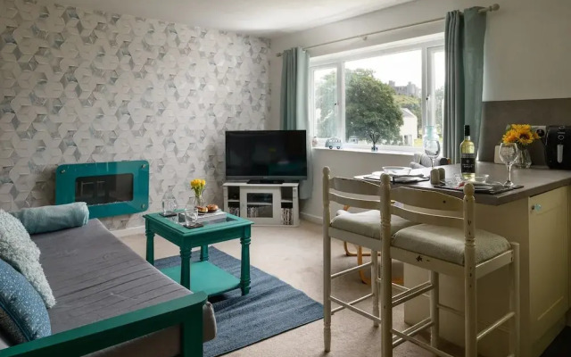 Apartment Near Harlech Castle, No Deposit