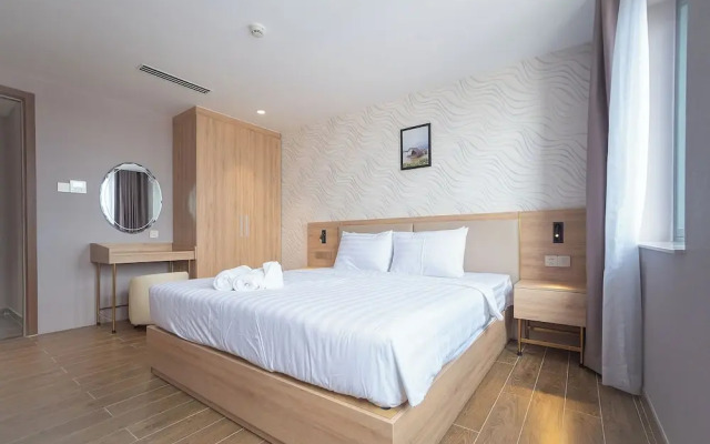 Bamboo Riverside Boutique Hotel