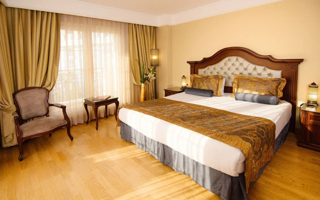 Recital Hotel