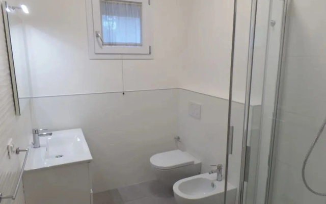 Spacious Three-bedroom Flat in a new Residence
