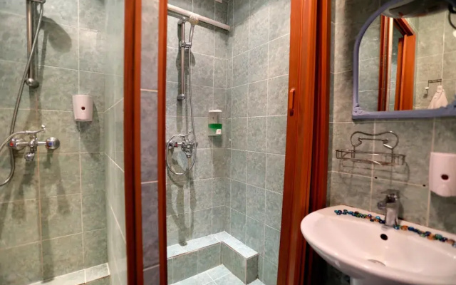 U Krasnogo Mosta - Hostel