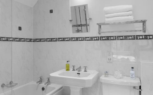 Hurtwood Hotel