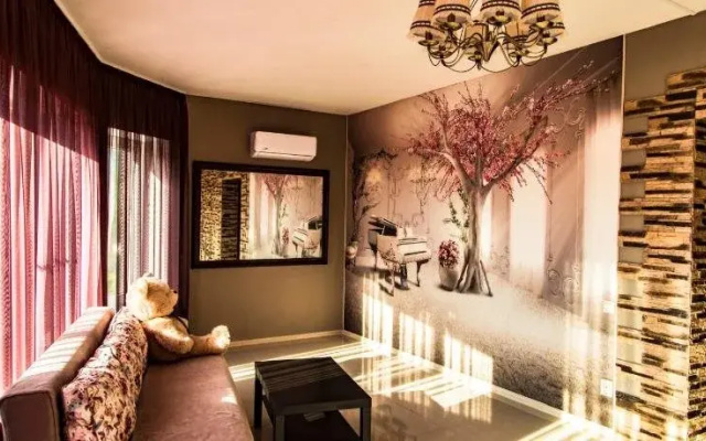 Avrora Guest House