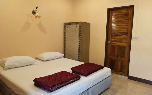 Bann Chansabai Resort