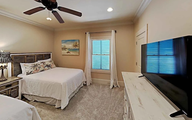 Beach Nut by Southern Vacation Rentals