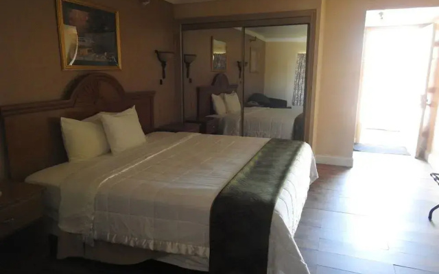 Relax Inn