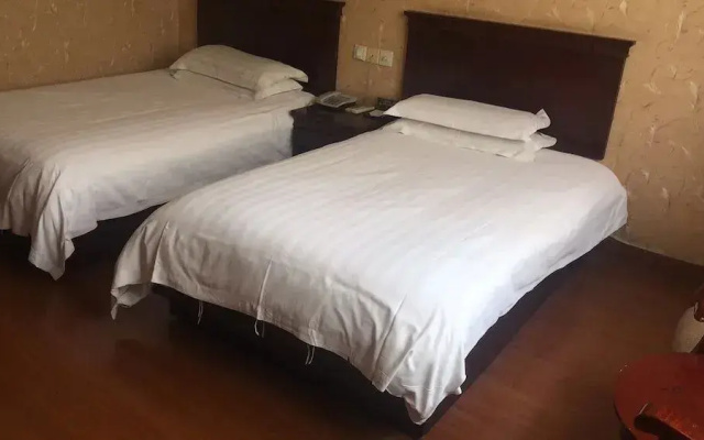 Yi Jiangnan Holiday Hotel