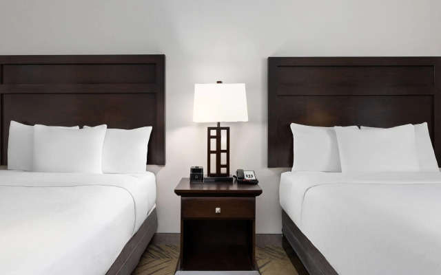 La Quinta Inn & Suites by Wyndham-Brookshire-West Katy