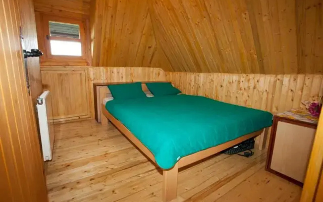 Vila Kraljev sto