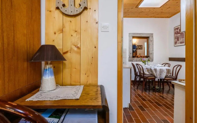 Awesome Apartment in Labin With 1 Bedrooms and Wifi