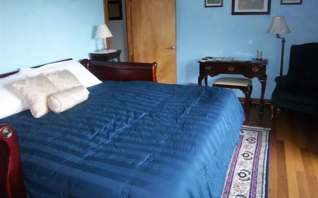 Coppertoppe Inn and Retreat Center