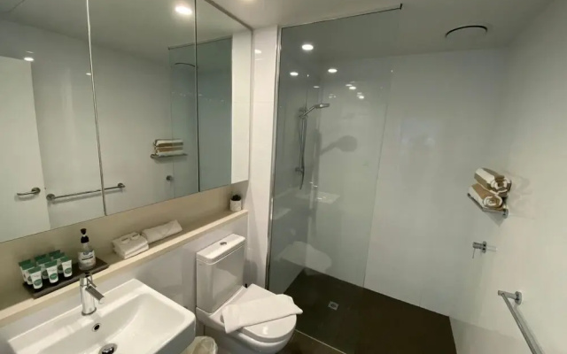 Zen by the Ocean - 1 BR Executive Apt