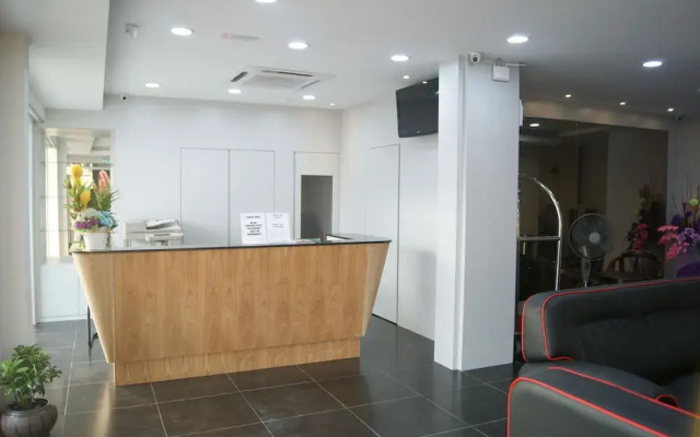 Double Happiness Hotel