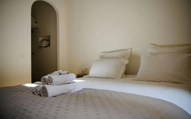 Unforgettable stay in Bordeaux heart