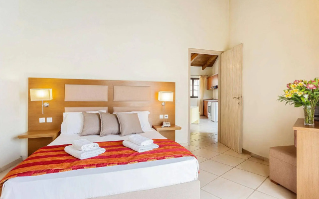 Skopelos Holidays Hotel