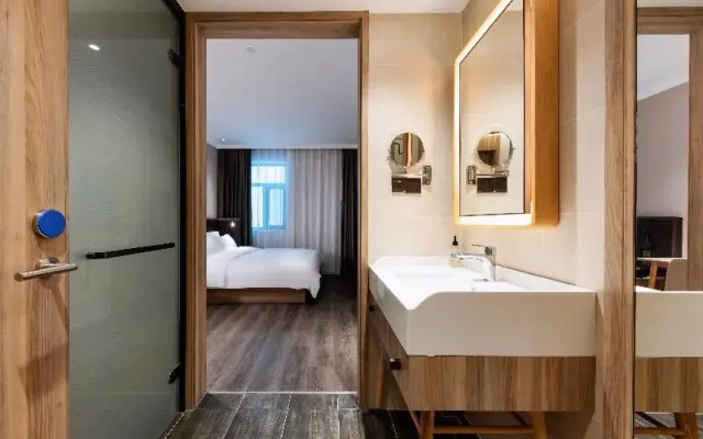 Hanting Premium Hotel Beijing Yayuncun Bird's Nest New Branch