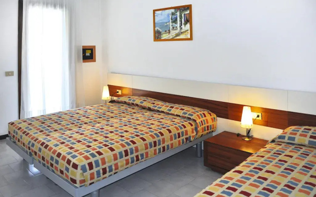 Holiday Residence Villaggio dei Fiori, Bibione Spiaggia