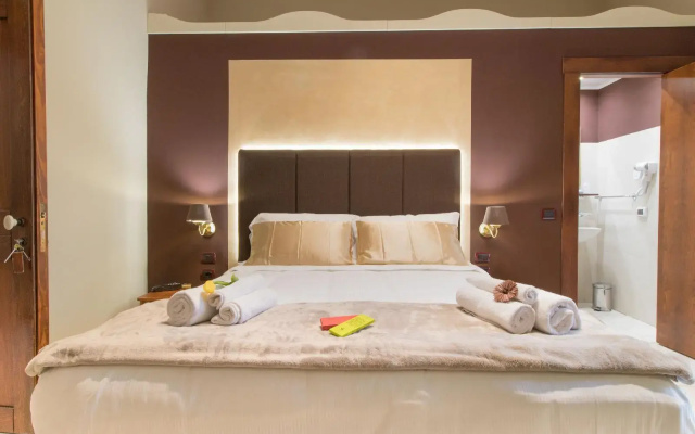 Oro Hotel