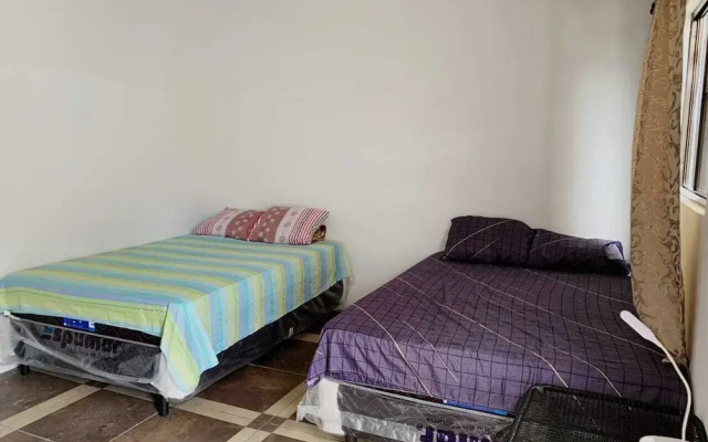 Hostal Claros