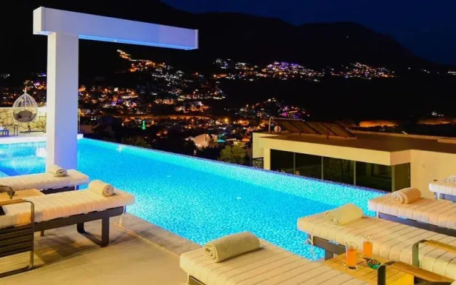 Villa Victoria Ortaalan