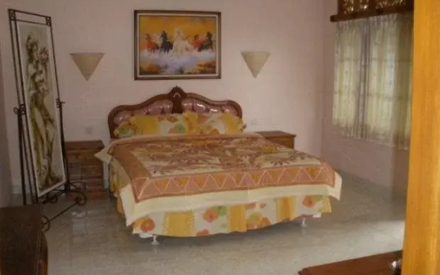 Ida Guest House